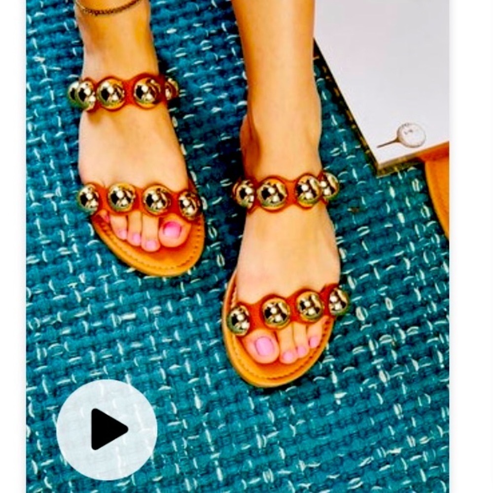 New l!!  Kiah Sandal